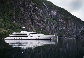 Firebird Yacht Charter in Norway
