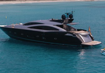 Nova 92 Yacht Charter in Valencia