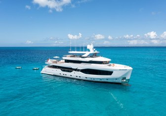 Eau La La yacht charter Numarine Motor Yacht
                                    