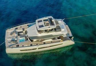 Elly Yacht Charter in Greece