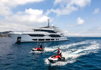 Optimism Yacht Charter in Tobago Cays