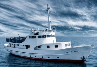 Tarmo Yacht Charter in Greenland