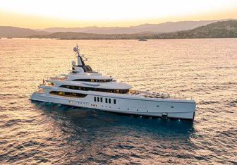 Artisan Yacht Charter in Monaco