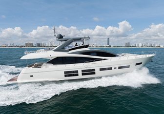 Seaduction yacht charter Astondoa Motor Yacht
                                    