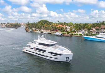 Bella Tu Yacht Charter in Florida