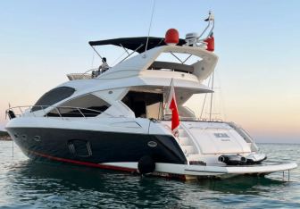 Scar yacht charter Sunseeker Motor Yacht