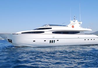 Beija Flore Yacht Charter in Mediterranean