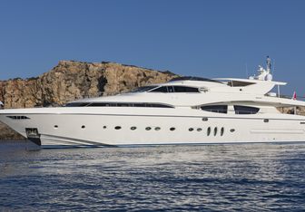 Rini V Yacht Charter in Mediterranean