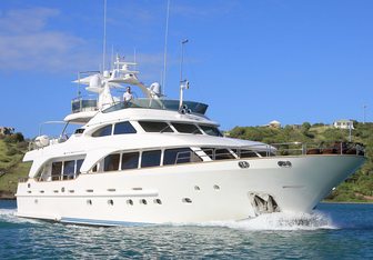 New Star Yacht Charter in Corsica