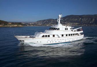 Mizar Yacht Charter in St Jean Cap Ferrat