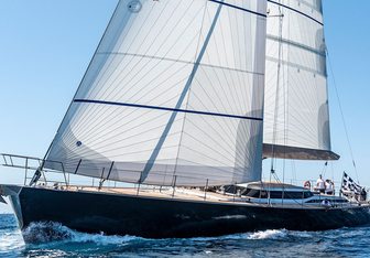 Black Lion Yacht Charter in Mykonos