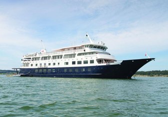 Endeavour Yacht Charter in Alaska