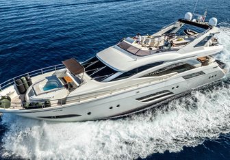 Dalia yacht charter Dominator Motor Yacht