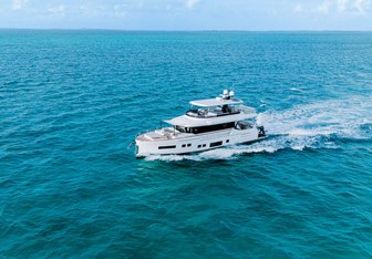 Norman's T4 Yacht Charter in Bahamas