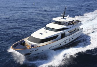 Mia Rocca IX Yacht Charter in Mediterranean