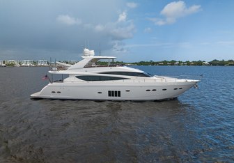 Maryana yacht charter Princess Motor Yacht
                                    