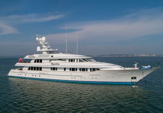 Solace Yacht Charter in Greater Antilles