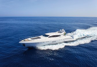 Le Magnifique Yacht Charter in Mediterranean