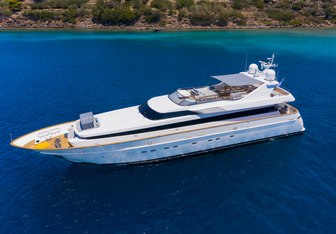 Shooting Star Yacht Charter in Mediterranean