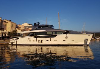 Silaos IV Yacht Charter in Corsica