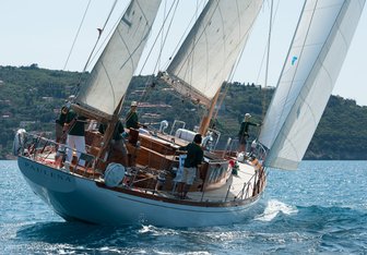 Paulena Yacht Charter in Ibiza