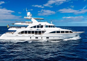 Allora Yacht Charter in St Vincent and the Grenadines