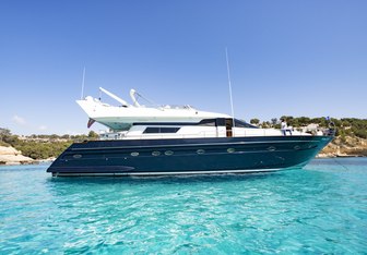 Furia Sexto Yacht Charter in Formentera