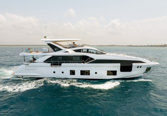 Azimut Grande 27M Yacht Charter in South of France