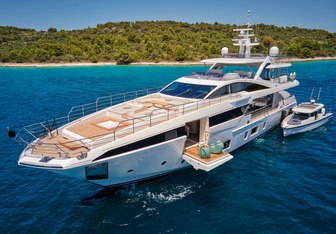 Shifa Yacht Charter in Mljet