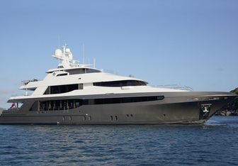 Muchos Mas Yacht Charter in Caribbean