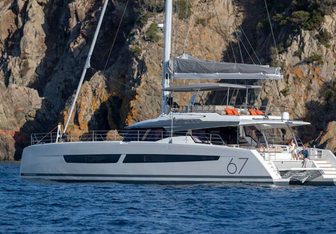Looma Yacht Charter in St Barts
