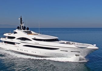 Quantum of Solace Yacht Charter in West Coast Italy