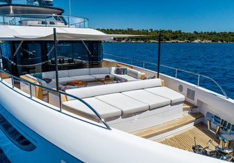 Northern Escape Yacht Charter in Melbourne