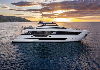Epic yacht charter Ferretti Yachts Motor Yacht