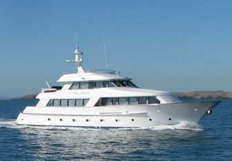 Pacific Mermaid Yacht Charter in South Pacific