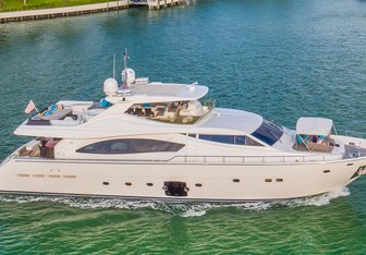 Cinque Mare Yacht Charter in Florida