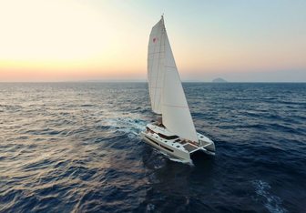 Pixie Yacht Charter in Greece