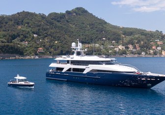 Deep Blue II Yacht Charter in Mediterranean