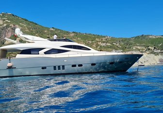 Joy Yacht Charter in Amalfi Coast