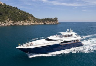 Clarity Yacht Charter in Monaco