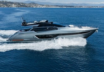 Samira Yacht Charter in Mediterranean