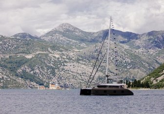 Gyrfalcon Yacht Charter in Montserrat