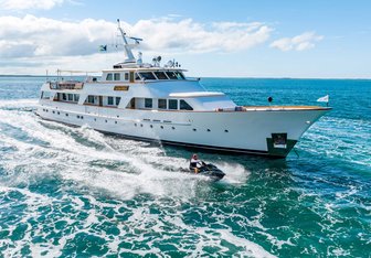 Calypso Yacht Charter in Bahamas