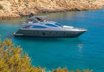 Revival Yacht Charter in Greece