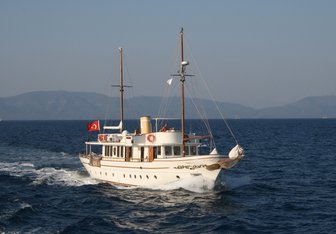 Silver Cloud Yacht Charter in Gocek Bay