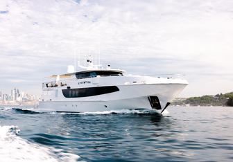 Evolution Yacht Charter in South Pacific