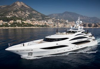 Illusion V Yacht Charter in St Barts