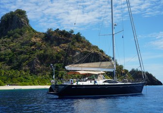 Crazy Horse Yacht Charter in French Polynesia