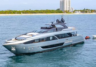Tasty Waves Yacht Charter in Florida