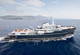 Legend Yacht Charter in Monaco